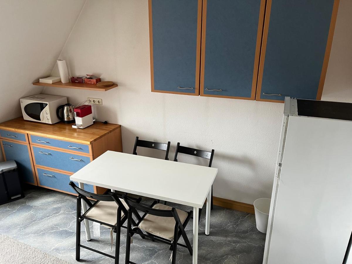 Ferienwohnung / Monteurzimmer Kitzingen Ngoại thất bức ảnh